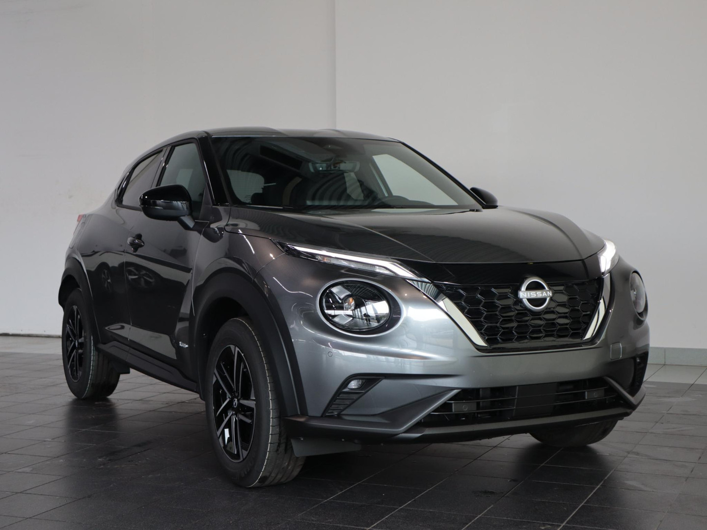 Nissan Nissan
