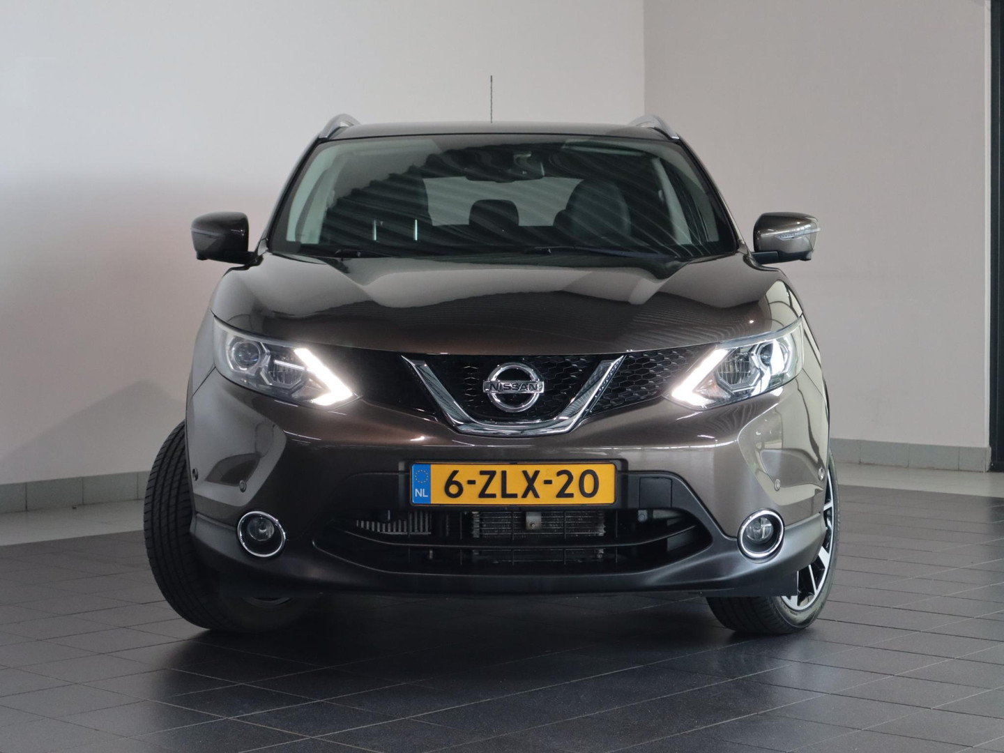 Nissan Nissan