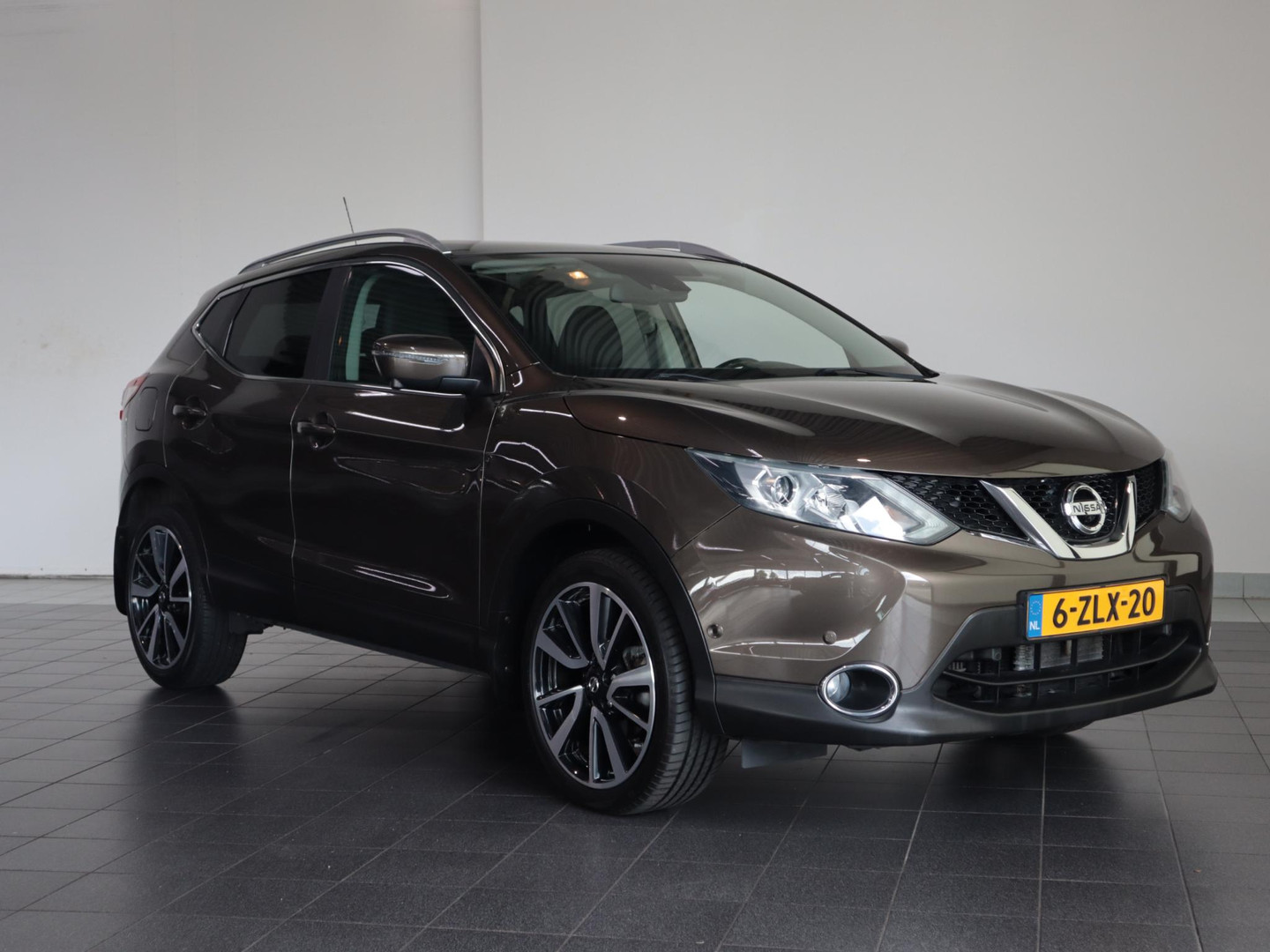 Nissan Nissan