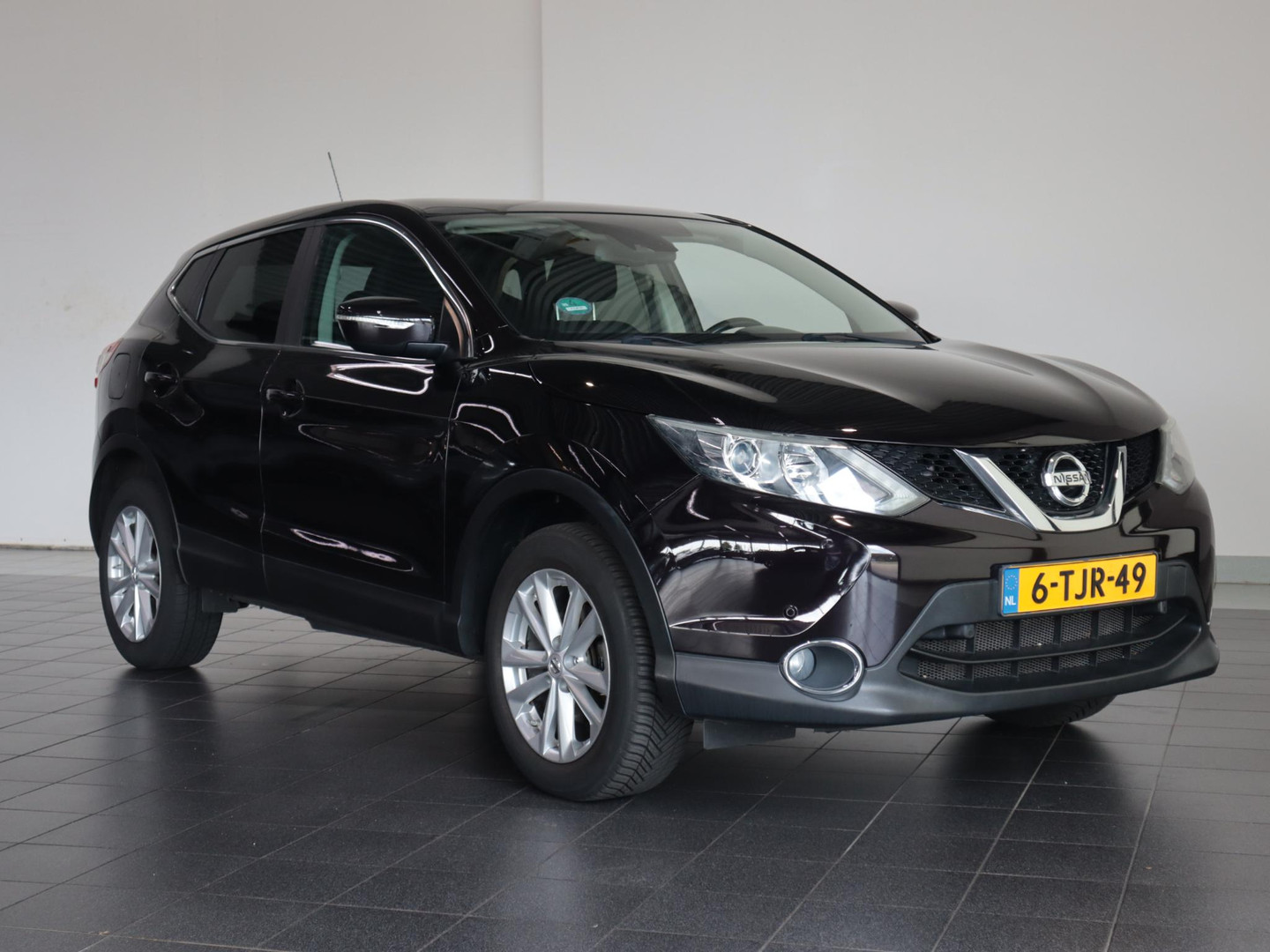 Nissan Nissan