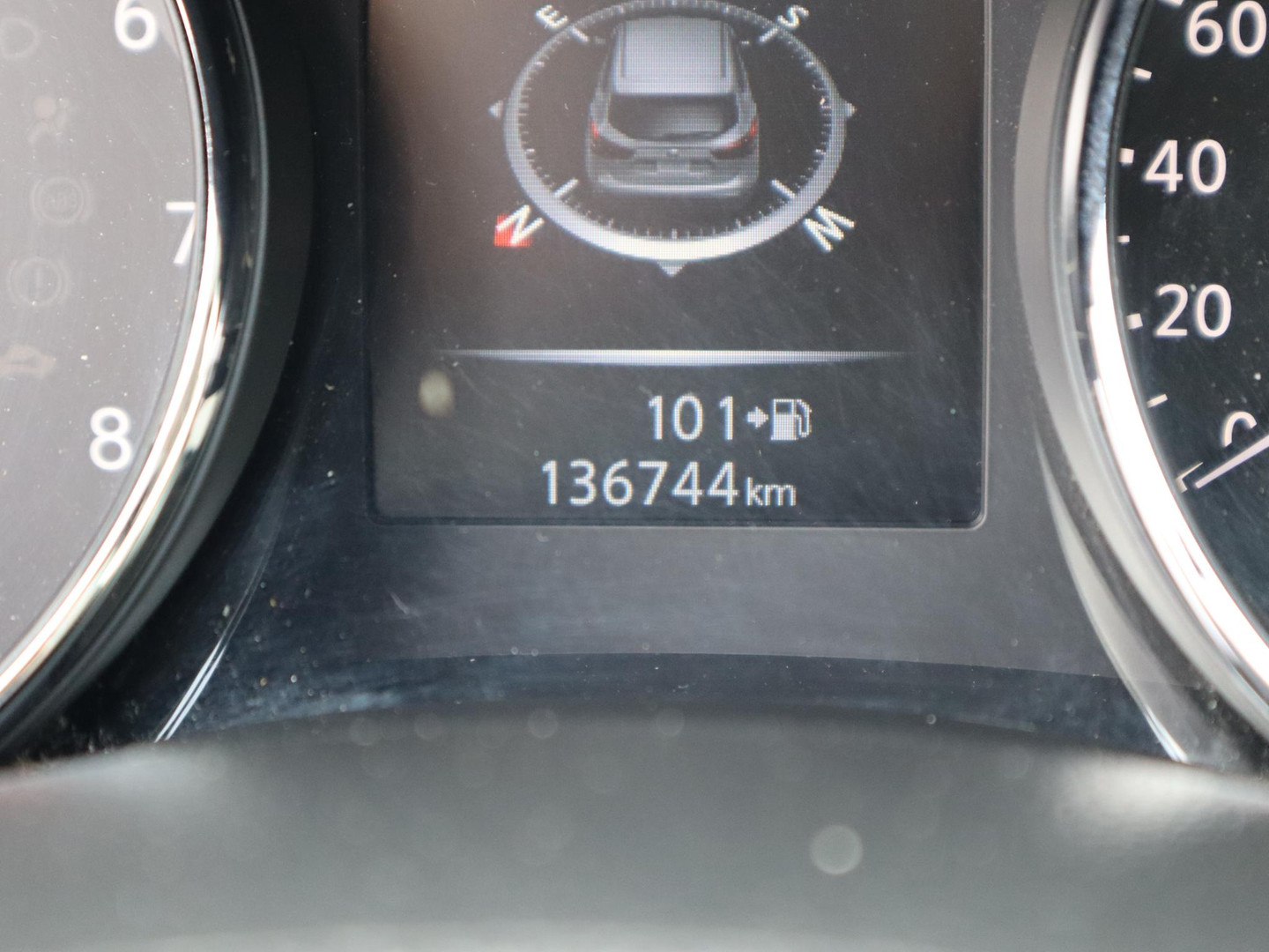 Nissan Nissan