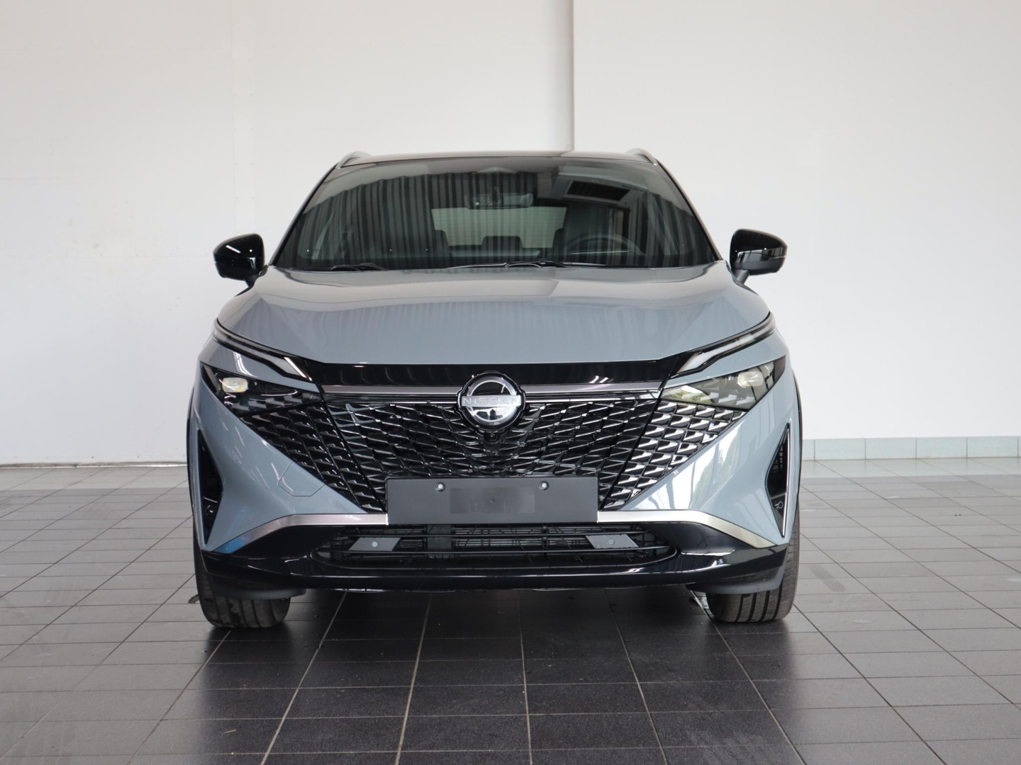 Nissan Nissan