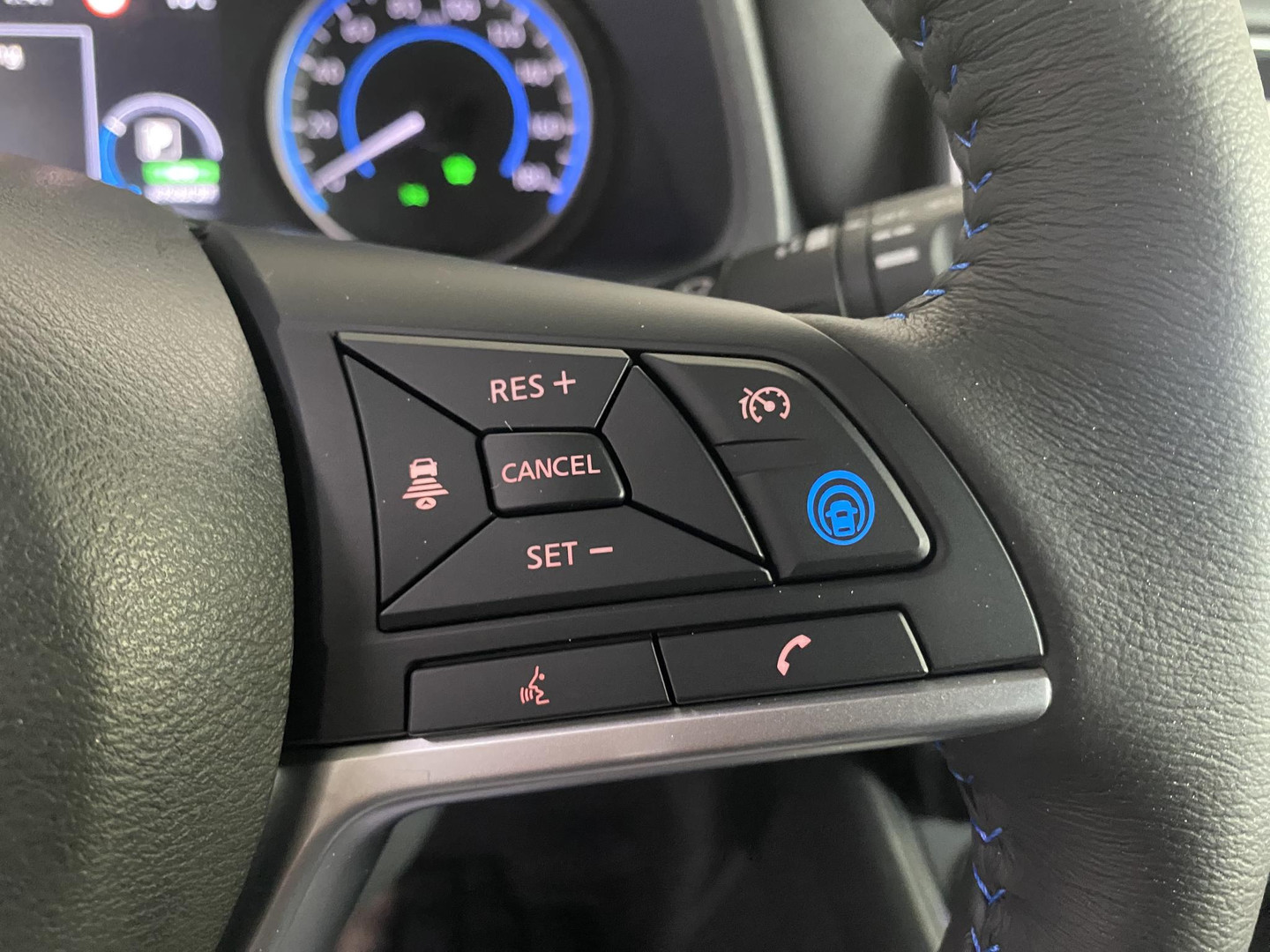 Nissan Nissan