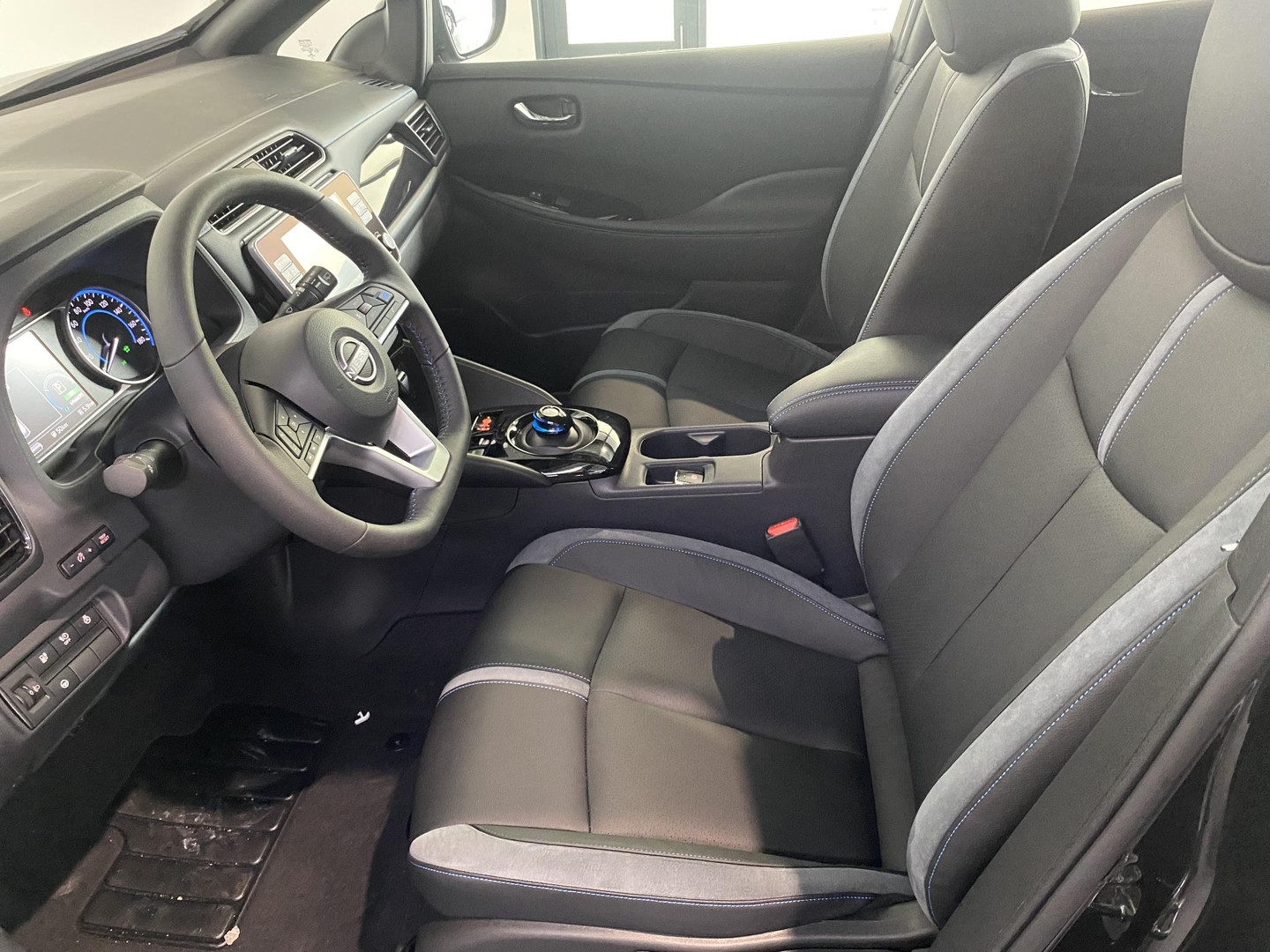 Nissan Nissan