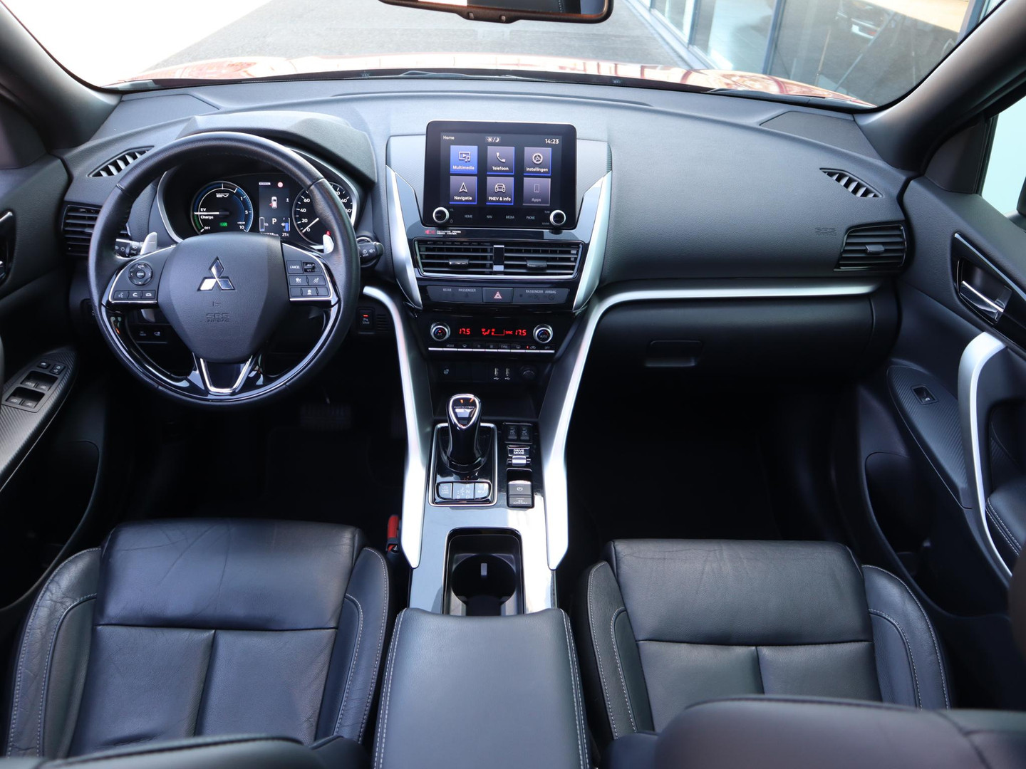 Mitsubishi Mitsubishi