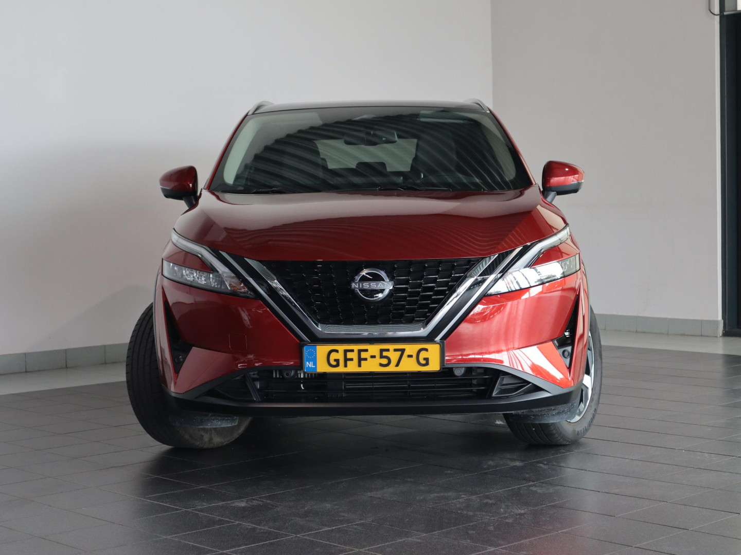 Nissan Nissan