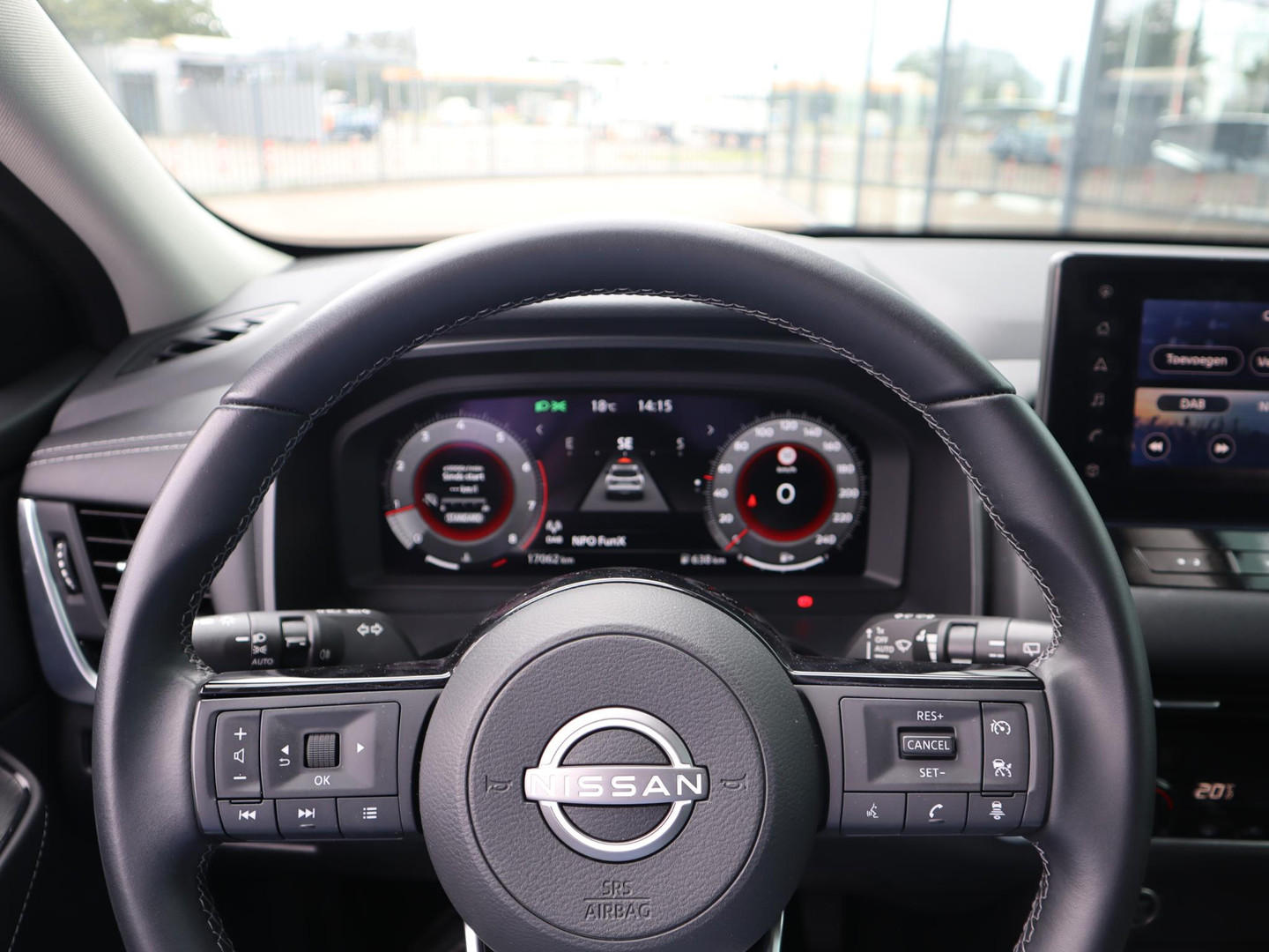 Nissan Nissan