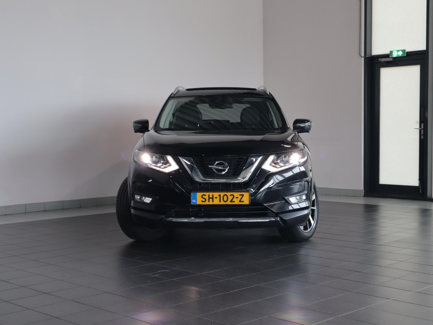 Nissan Nissan