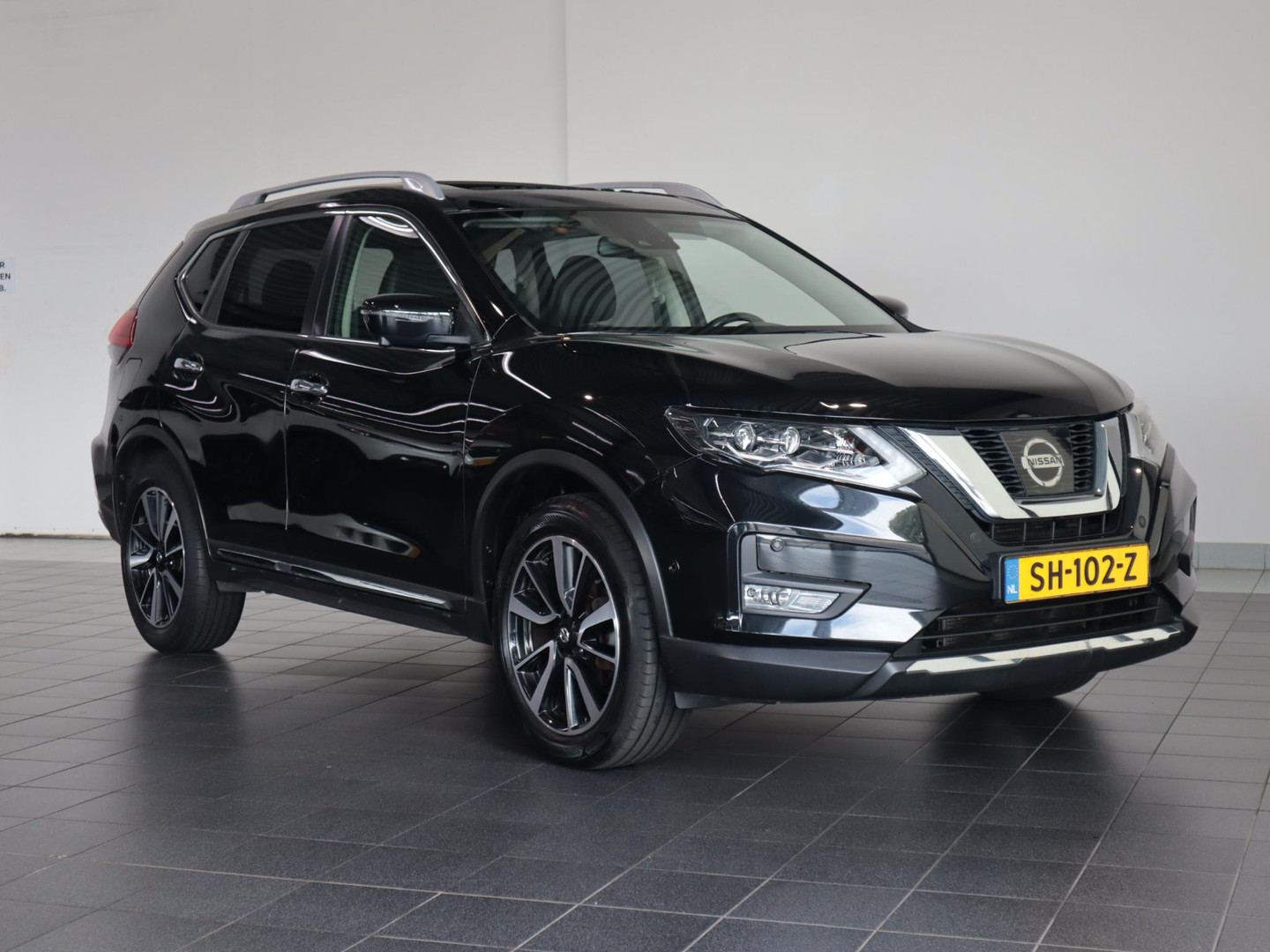 Nissan Nissan