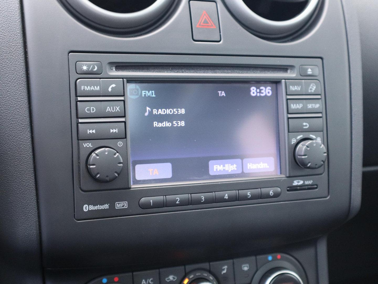 Nissan Nissan