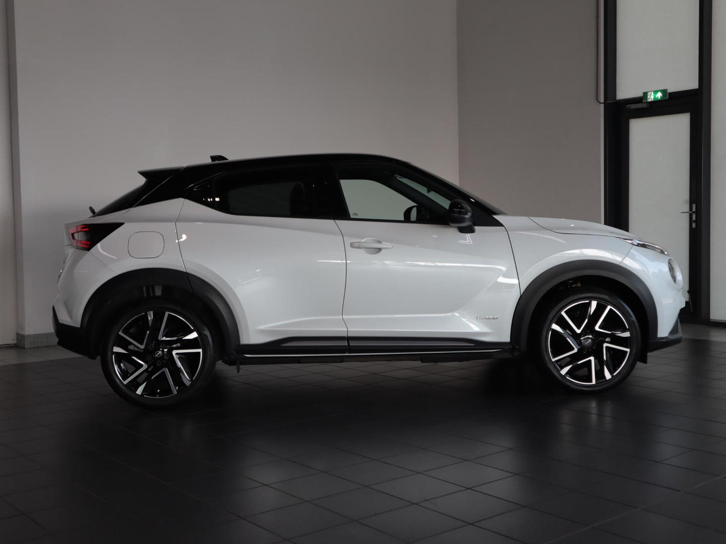 Nissan Nissan