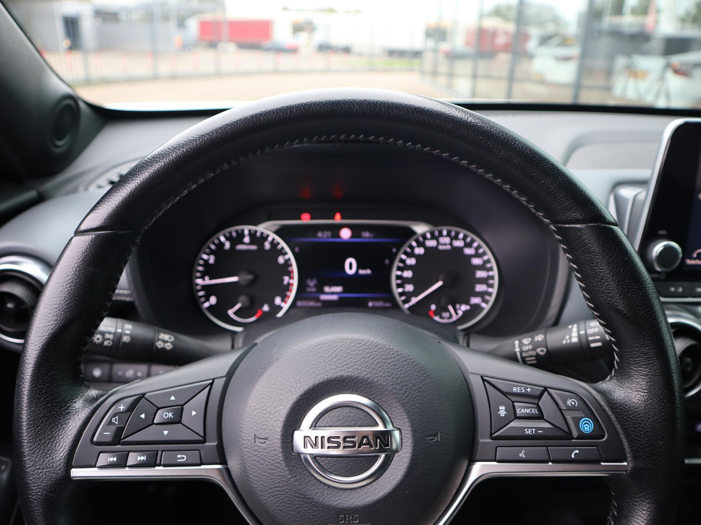Nissan Nissan