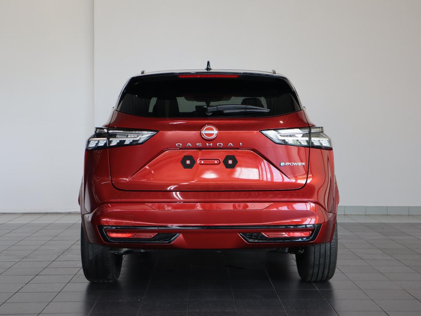 Nissan Nissan