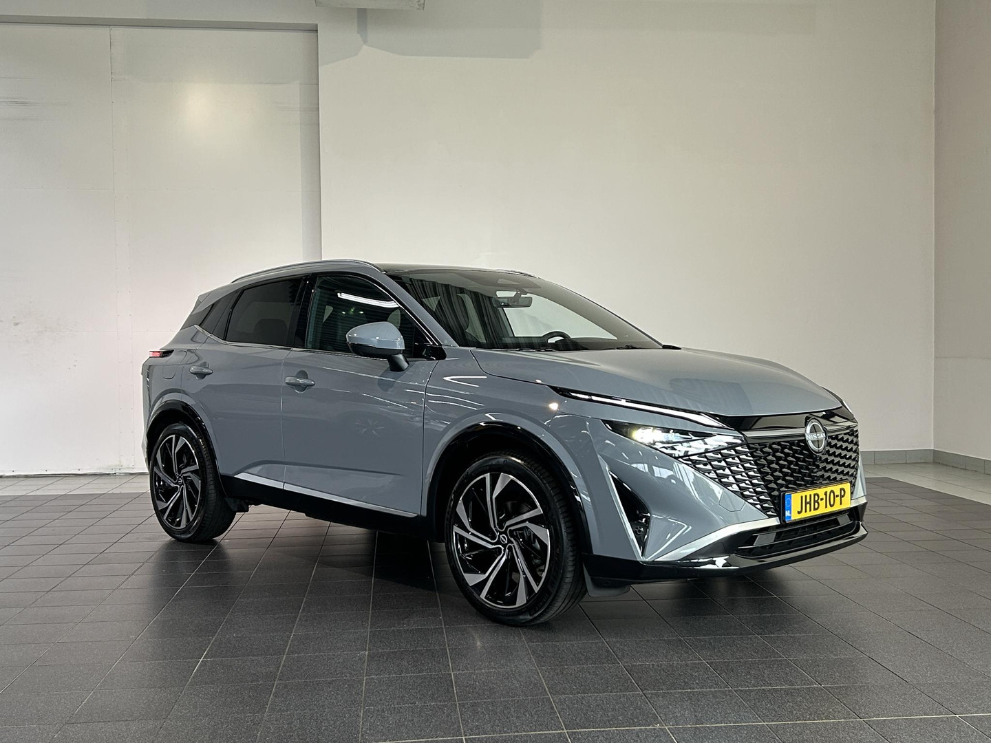 Nissan Nissan