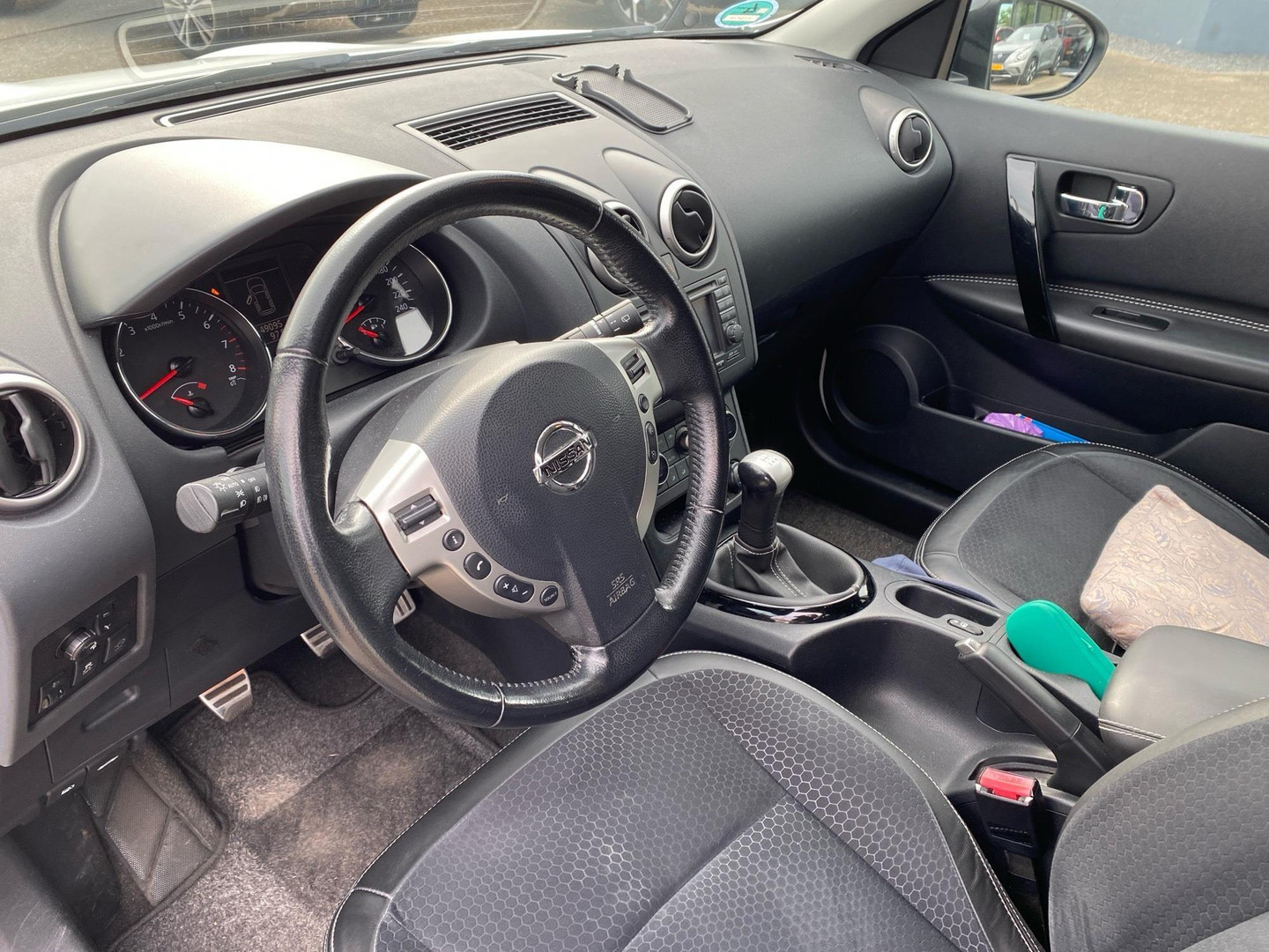 Nissan Nissan