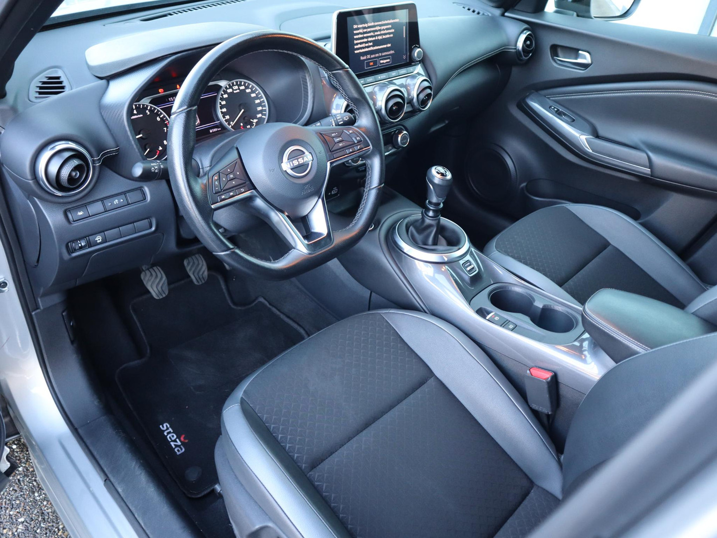 Nissan Nissan