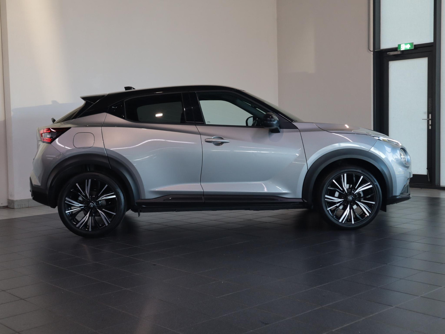 Nissan Nissan