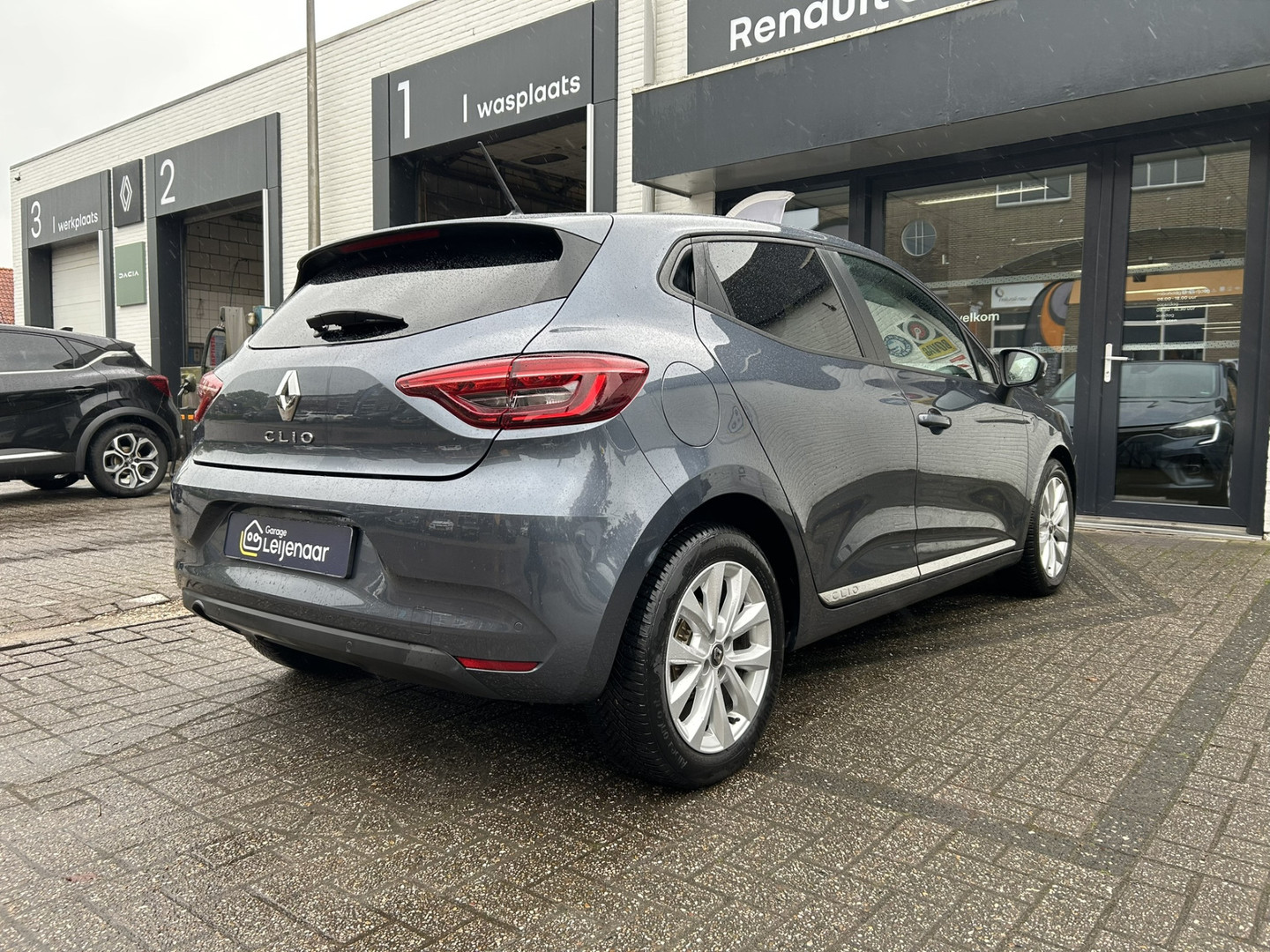 Renault Renault
