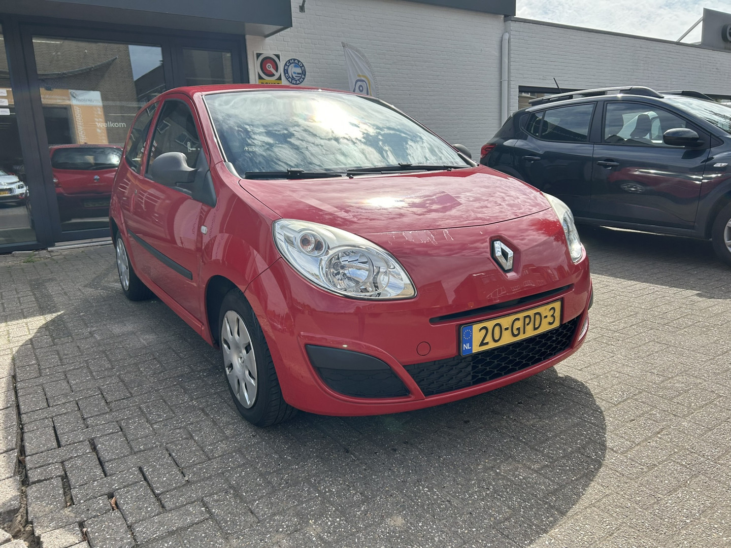 Renault Renault