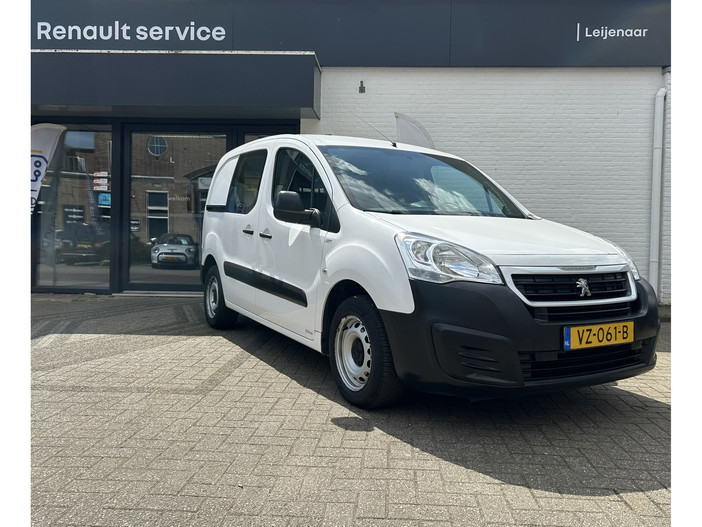 Peugeot