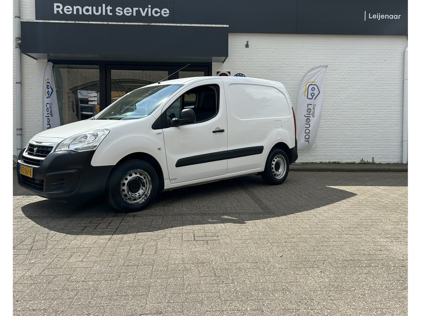 Peugeot Peugeot