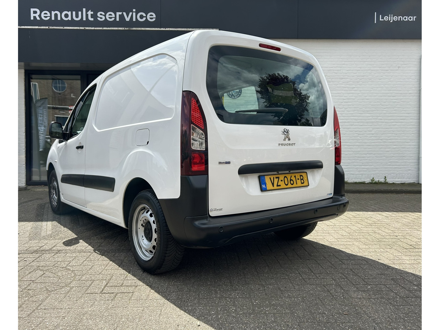 Peugeot Peugeot