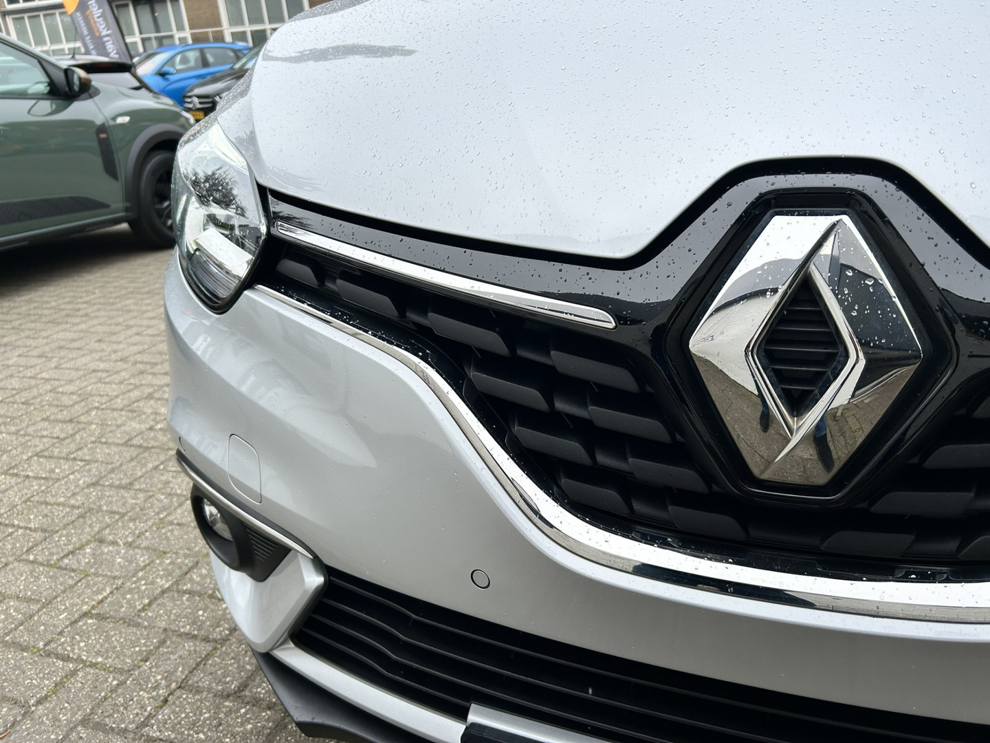 Renault Renault