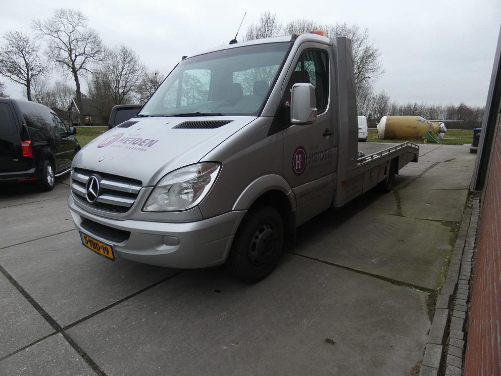 Mercedes-Benz Mercedes-Benz