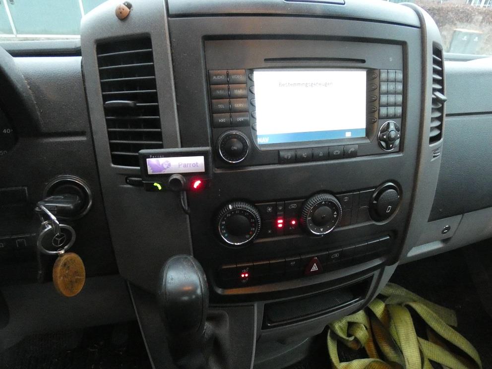 Mercedes-Benz Mercedes-Benz