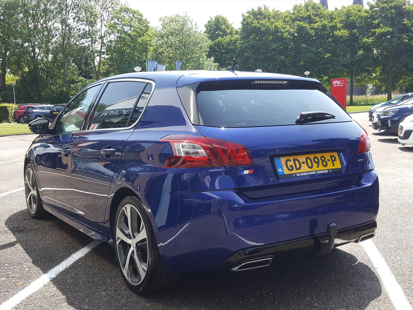 Peugeot