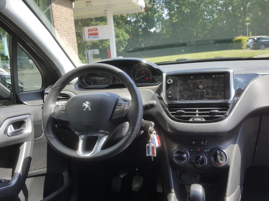 Peugeot Peugeot
