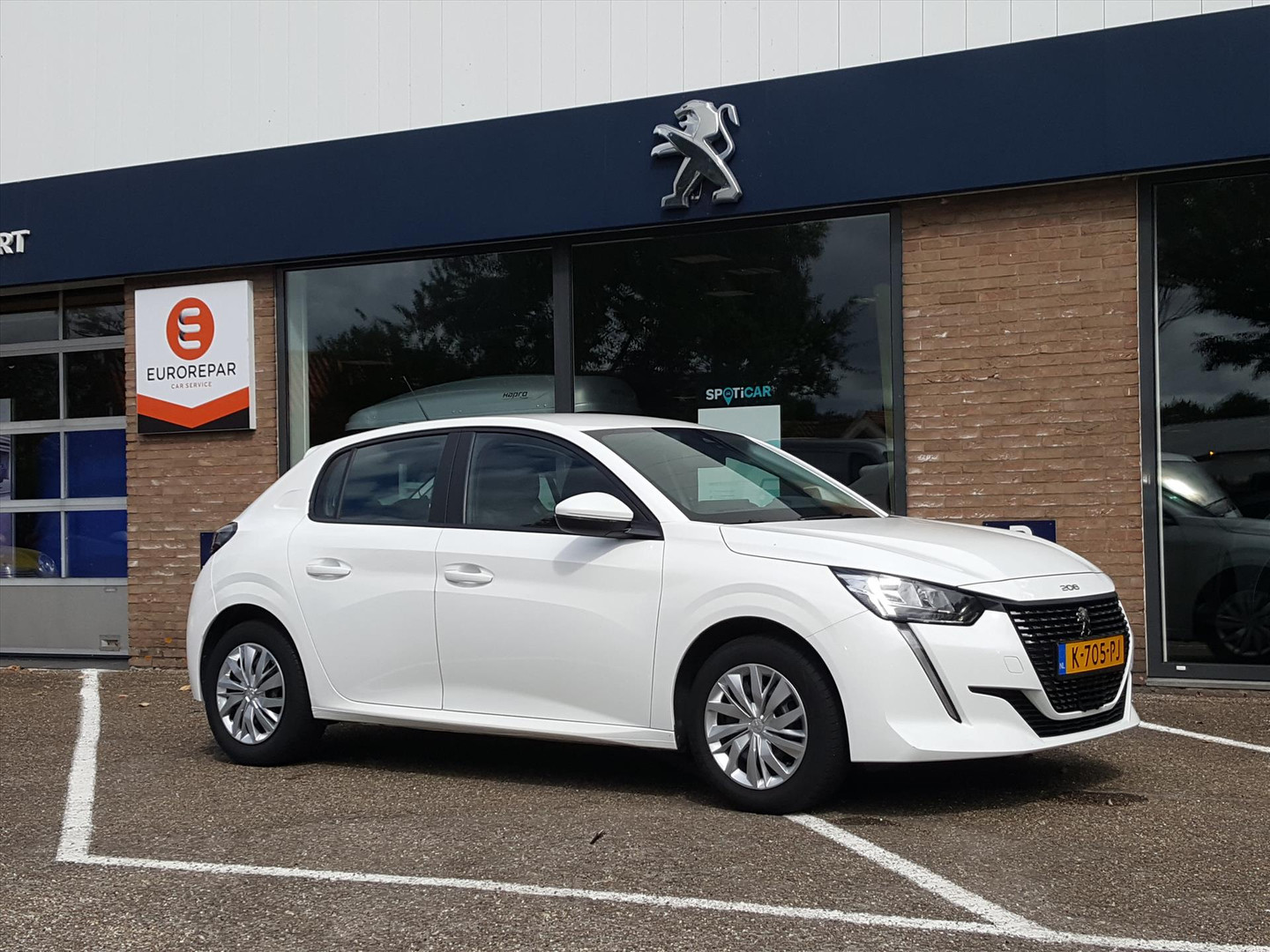 Peugeot