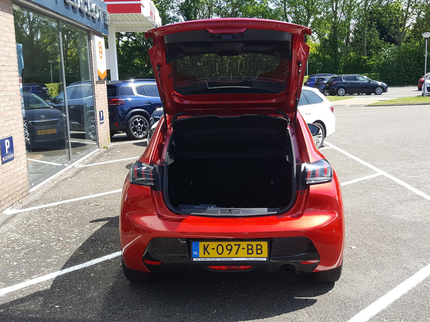 Peugeot