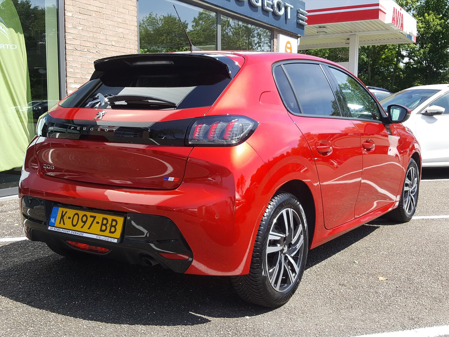 Peugeot