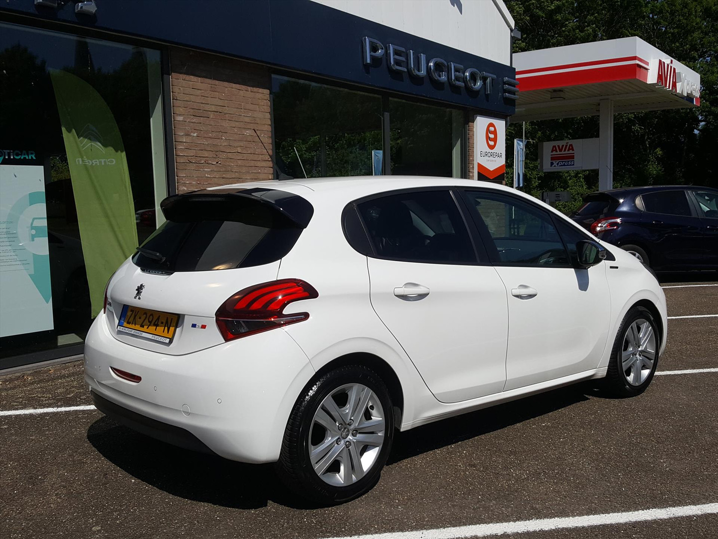 Peugeot
