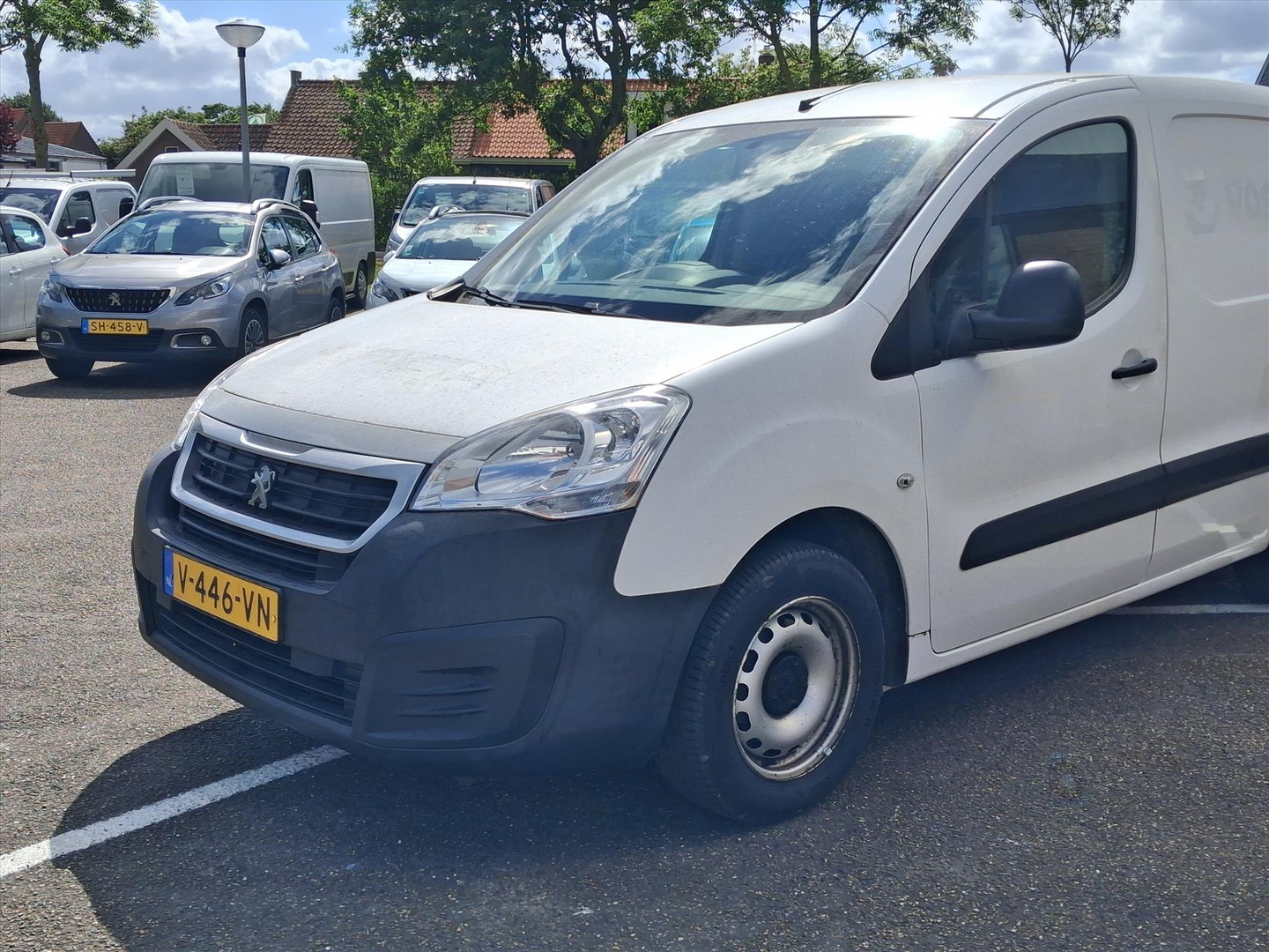 Peugeot