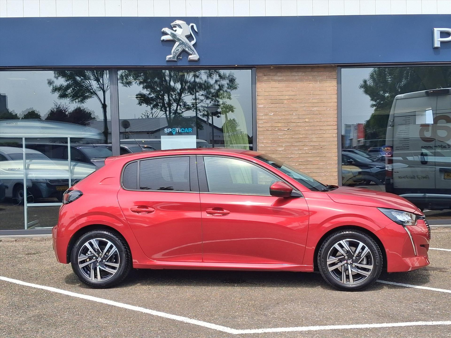 Peugeot