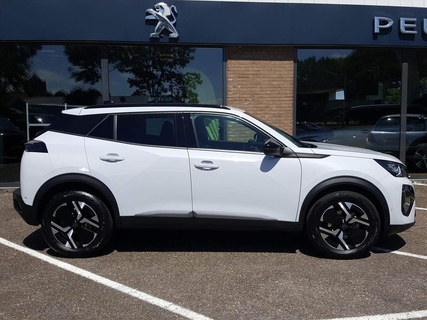 Peugeot