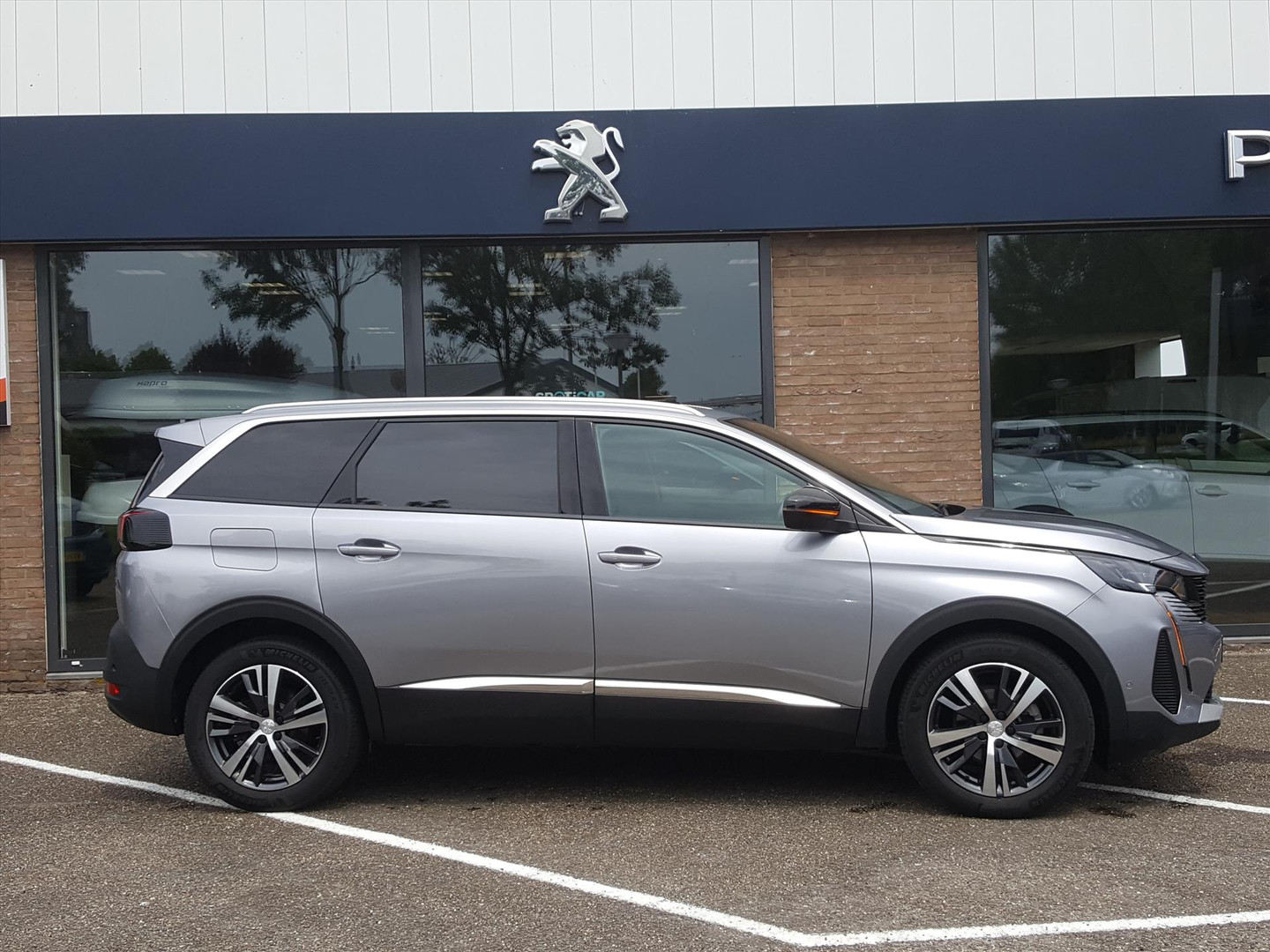 Peugeot