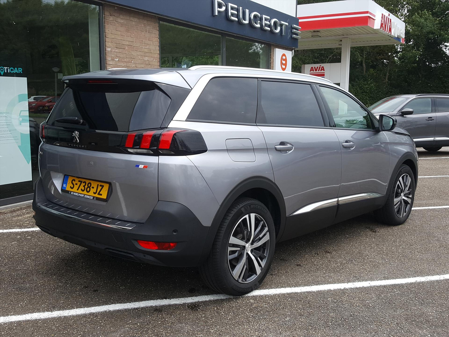 Peugeot