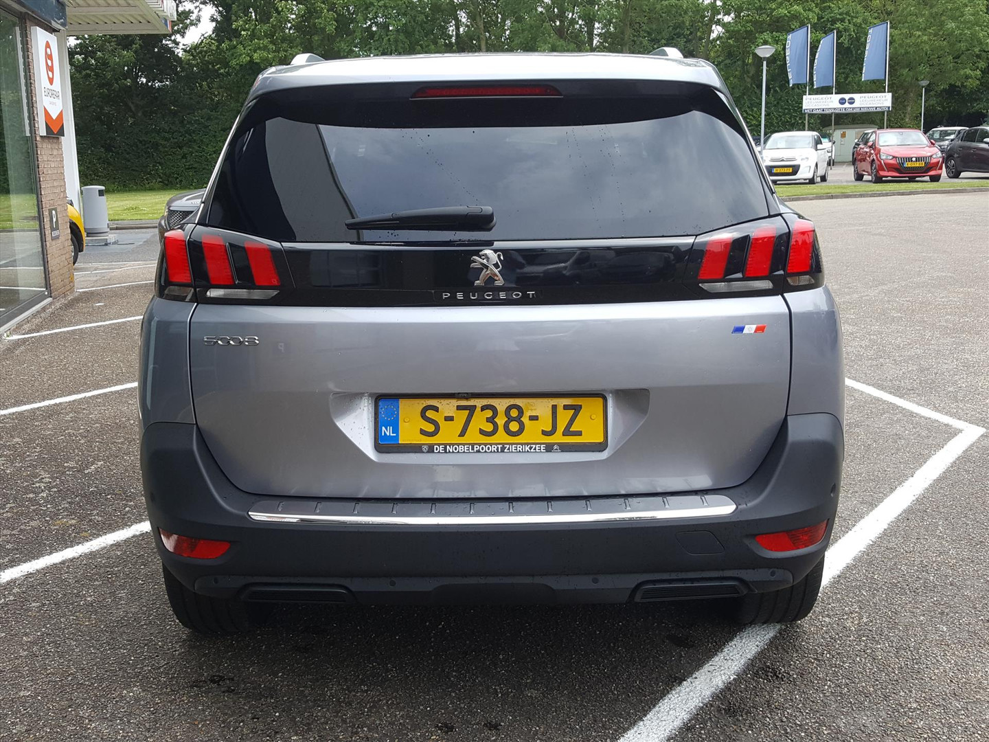 Peugeot
