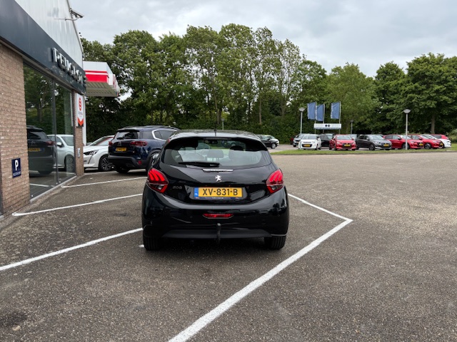Peugeot