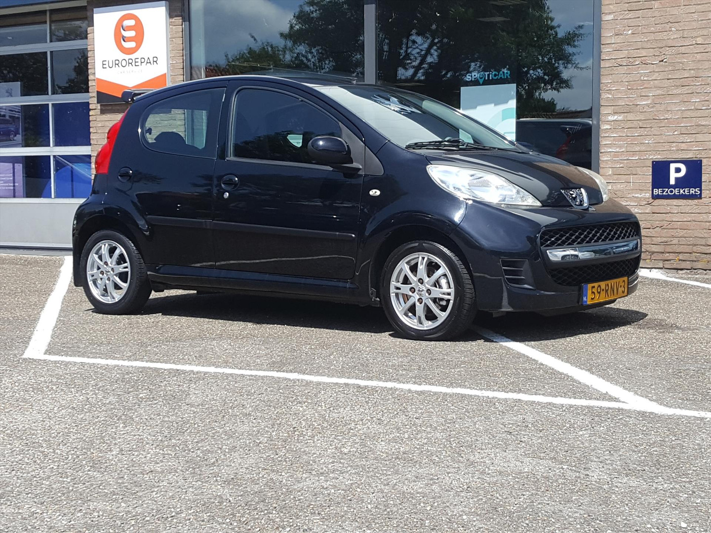 Peugeot
