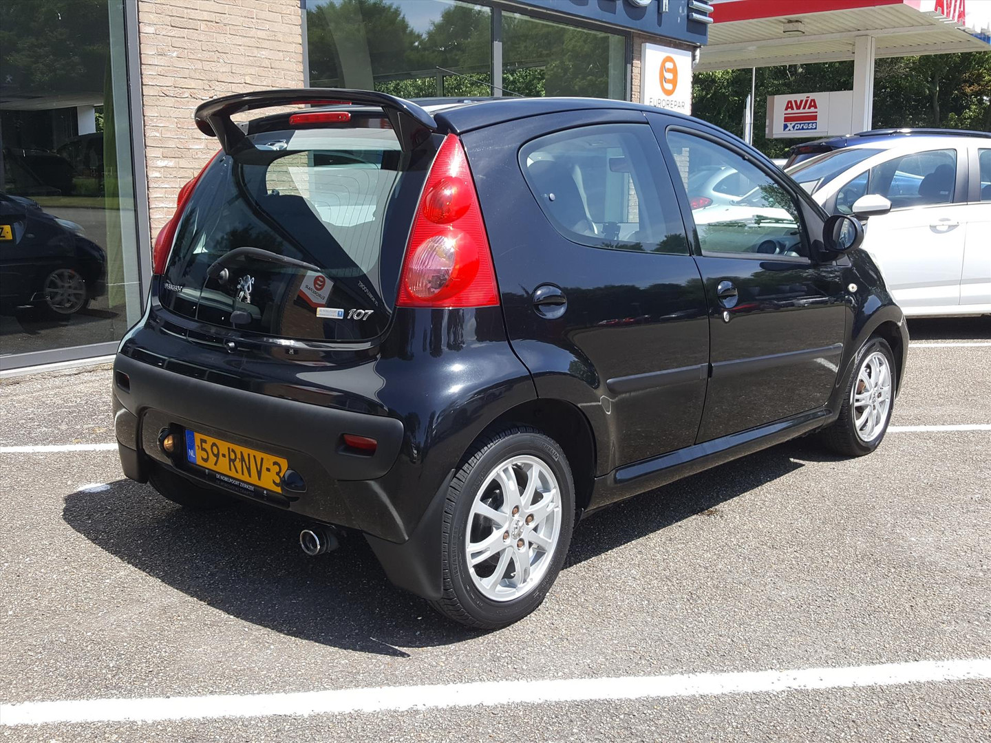 Peugeot