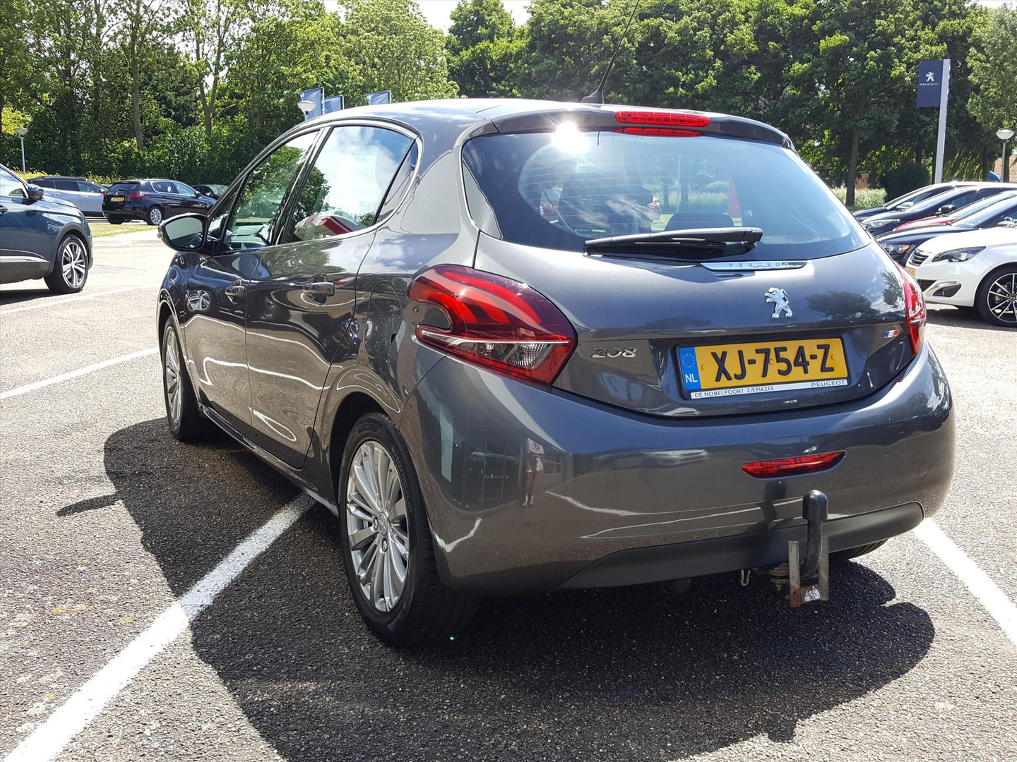Peugeot