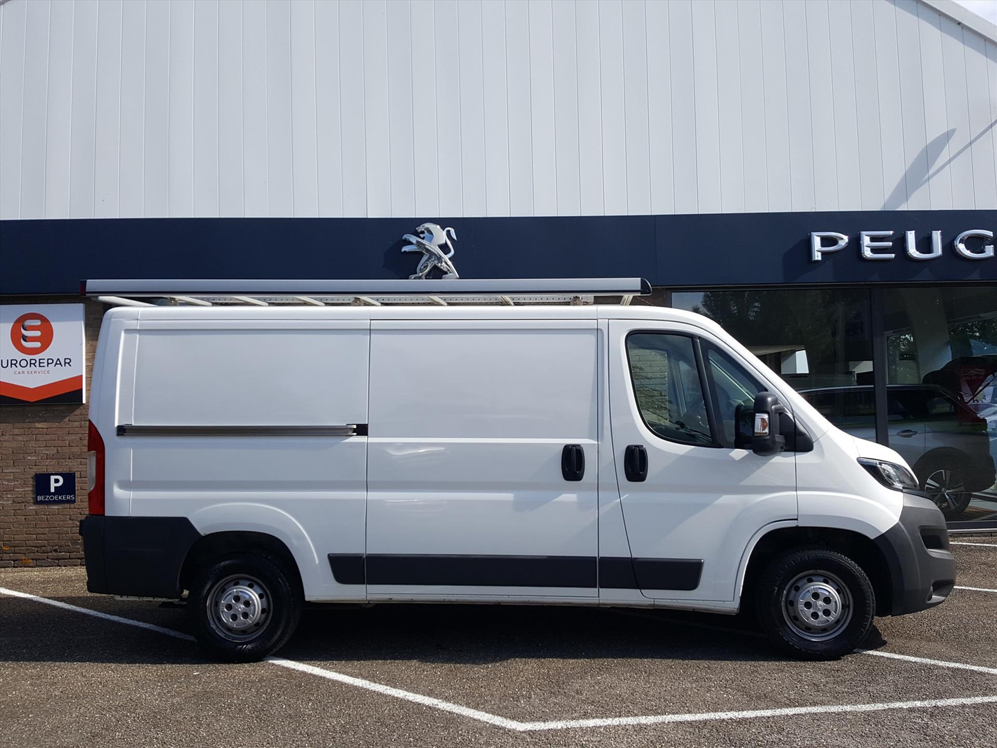 Peugeot
