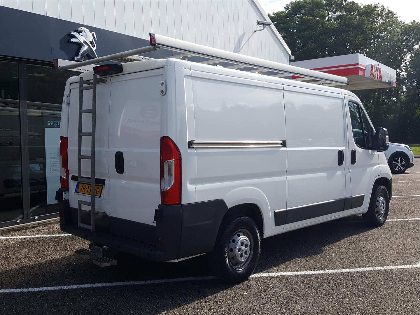 Peugeot