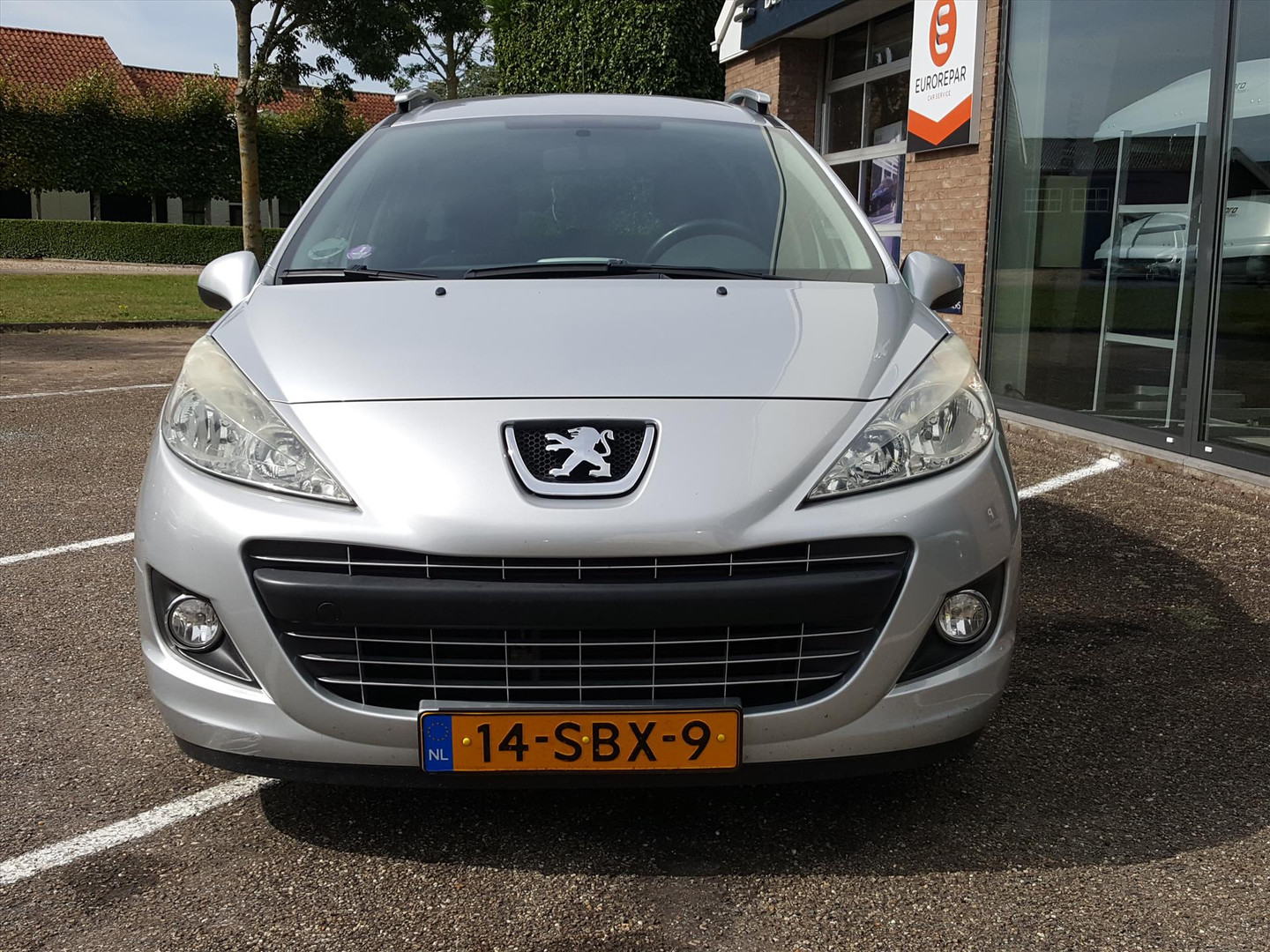 Peugeot