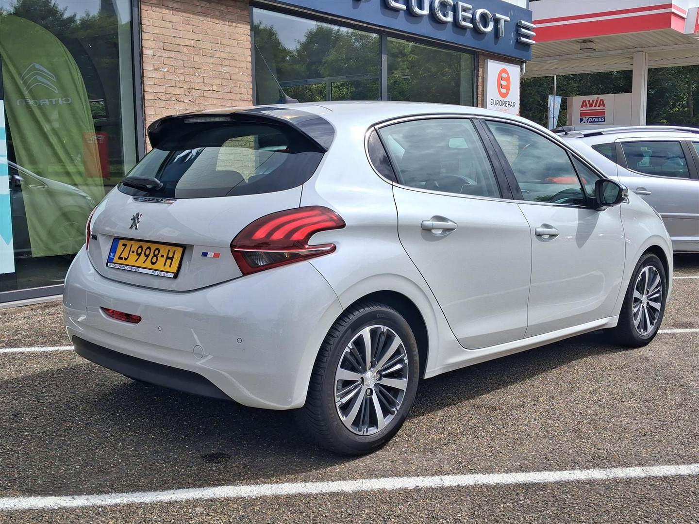 Peugeot