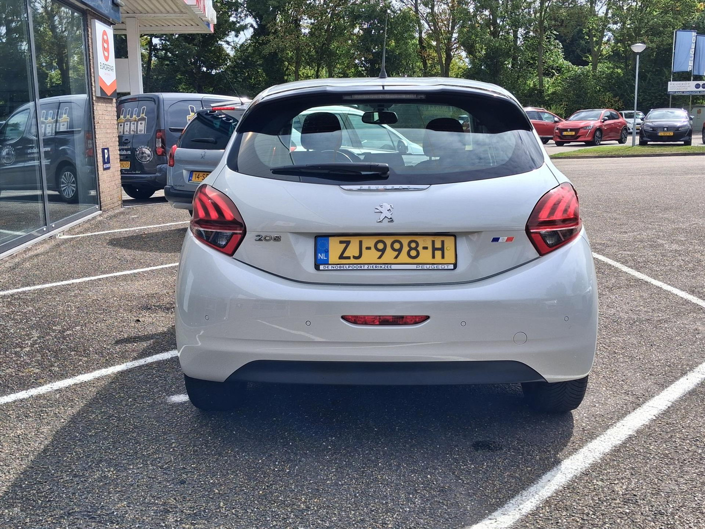Peugeot